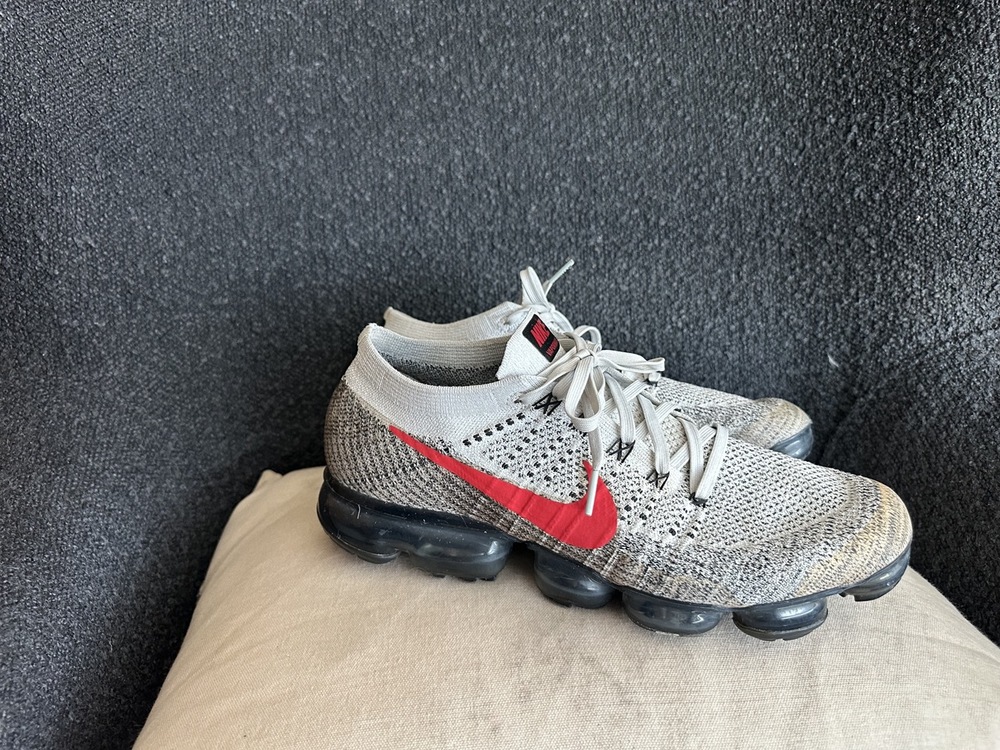 Nike Air Vapormax Flyknit Original OG Heritage Platinum Grey Red sz 10.5